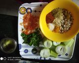 A picture of step 1 of Stuffed lauki ki sabji.