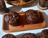 Foto langkah ke 5 dari resep Choco Banana Muffin - Muffin Coklat Pisang.