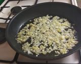 Virslis-kínai keles burgonya (egytálétel) recept fázis 3 fotója