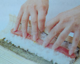Foto del paso 4 de la receta: Hoso-Maki-Sushi de Salmón Ahumado