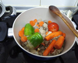 Foto del paso 1 de la receta: Estofado de cerdo