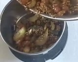 A picture of step 2 of Dry garlic peanut chutney with khakhra (homemade).
