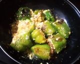 A picture of step 6 of Bharwa paneer capsicum cups.