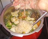 A picture of step 2 of Veggies khichdi.