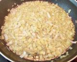 Foto del paso 5 de la receta Tortilla de berenjena, jamón y trigueros