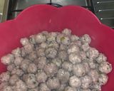 Foto langkah ke 5 dari resep Pentol Cilok Daging Sapi Anti Gagal(Beef Starch Balls).