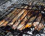 Foto del paso 3 de la receta: Pez zarandeado al carbón