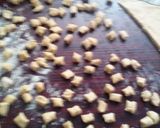 A picture of step 5 of Crunchy chin-chin.