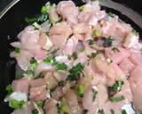 Foto del paso 2 de la receta: Pollo al curry con arroz graneado.👩🏼‍🍳