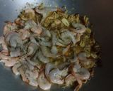 Foto langkah ke 2 dari resep Capcay udang bakso.