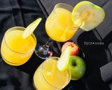 A picture of step 8 of GᖇEEᑎ ᗩᑭᑭᒪE 🍹.