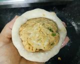 A picture of step 6 of Aloo pudina ke cheese parathe.