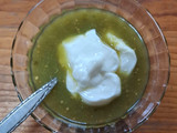 Wraps saludables de camarón con salsa verde cremosa