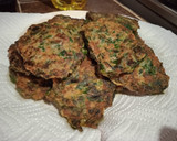 Foto del paso 5 de la receta: Tortitas de espinaca con machaca (carne seca)