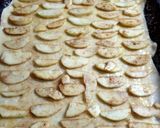 Foto del paso 4 de la receta: Cuadrados de manzana y canela con masa de hojaldre 😋😋😋😋