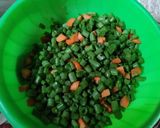 Foto langkah ke 1 dari resep Tumis Sayur Ceria.
