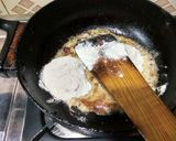 A picture of step 2 of Corn cheese toast.