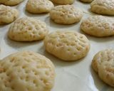صورة لخطوة 3 من وصفة كعك العيد اللذيذ عالسريع 😉 (معمول)