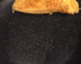 A picture of step 2 of Easy Halloween Sandwich Bento.