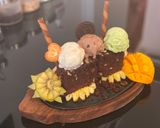 આઈસક્રીમ બ્રોઉની સિઝલર (icecream brownie sizzler recipe in Gujarati) રેસીપી સ્ટેપ8ફોટો
