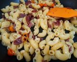 Foto langkah ke 4 dari resep Makaroni Aglio Olio Smoked Beef (Praktis 15 Menit).