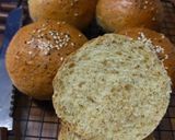 Foto langkah ke 7 dari resep Burger Bun Gandum.