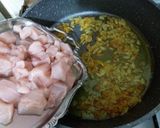 عکس مرحله 2 از دستور ماکارونی با سس مرغ و قارچ 😋