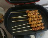 Foto langkah ke 7 dari resep Sate daging sapi/ komo empuk.