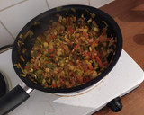 Foto del paso 4 de la receta: Arepas ❤️ con dos rellenos y dos salsas