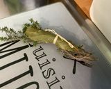 Une image de l'étape 8 de Duo de pommes de terre au lard et bouillon de sanglier.