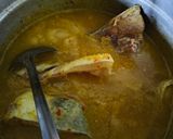 Gambar langkah 2 resipi Ikan patin tempoyak daun pijat.