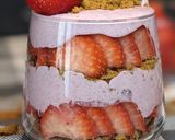 Une image de l'étape 5 de Verrines à la fraise et au spéculoos.