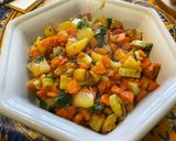 Une image de l'étape 16 de Trio de légumes sautés à l’ail, oignon et persil.