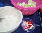 Foto langkah ke 1 dari resep Sayur Oyong Sederhana.