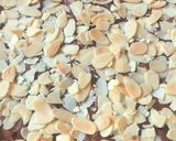 Foto langkah ke 5 dari resep Brownies with almond.