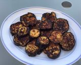 Une image de l'étape 6 de Aubergines grillées au fromage et épices.