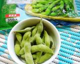 A picture of step 3 of Toasted Mushrooms with Edamame Zunda Sauce.