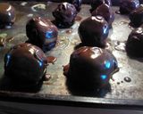 A picture of step 5 of Peanut Butter Balls.