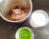 A picture of step 3 of Paan dates milkshake / paan shots/ Betel leaves drink 🍷🍻.