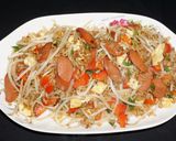 Foto del paso 4 de la receta: Chaufa de vienesas