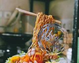 Foto langkah ke 6 dari resep Mie terbang ulang tahun.