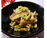 A picture of step 7 of Toasted Mushrooms with Edamame Zunda Sauce.