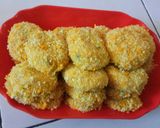 Foto langkah ke 5 dari resep Perkedel kentang kornet kremes.