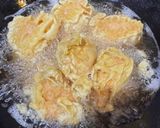 Foto langkah ke 5 dari resep Tahu Isi Ayam Suwir Pedas.