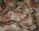 A picture of step 1 of Hot sauce marinated chicken.