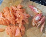 Foto langkah ke 1 dari resep Oseng Gambas & Wortel dengan Telur Orak-Arik.