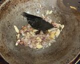 Foto langkah ke 3 dari resep Oseng Cumi Hitam.