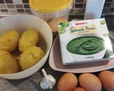 Spenót csőben sütve 3 az 1-ben -tojással és krumplival recept fázis 1 fotója