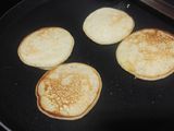 বনানা প্যানকেক(Banana pancake recipe in Bengali)