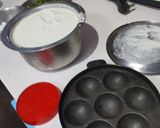A picture of step 2 of #SIS#Uraddal appe(veg with coriander,pudina onion,tomato chutney.